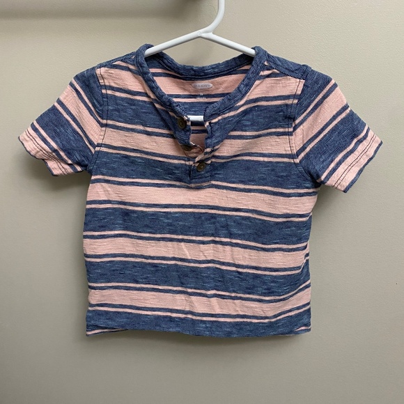 Striped TShirt 🖤3 for 10🖤 - Picture 1 of 2